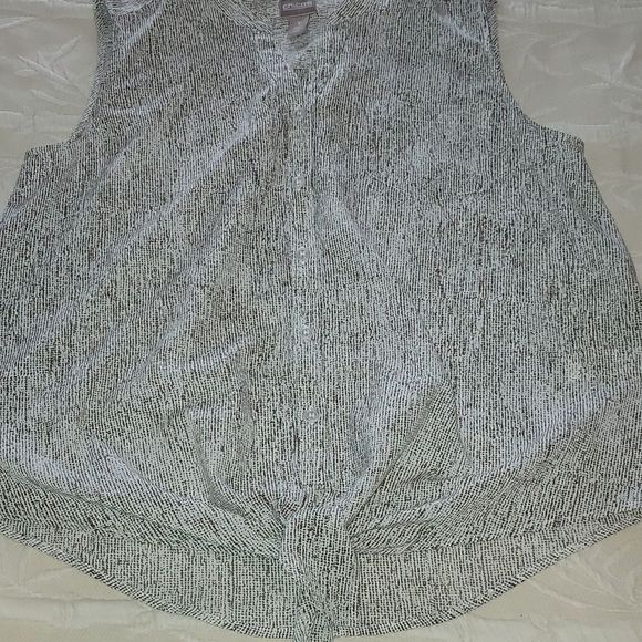 Chico's blouse - Picture 6 of 6
